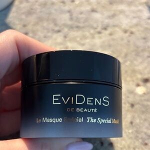 EviDens de Beaute - The Special Mask!